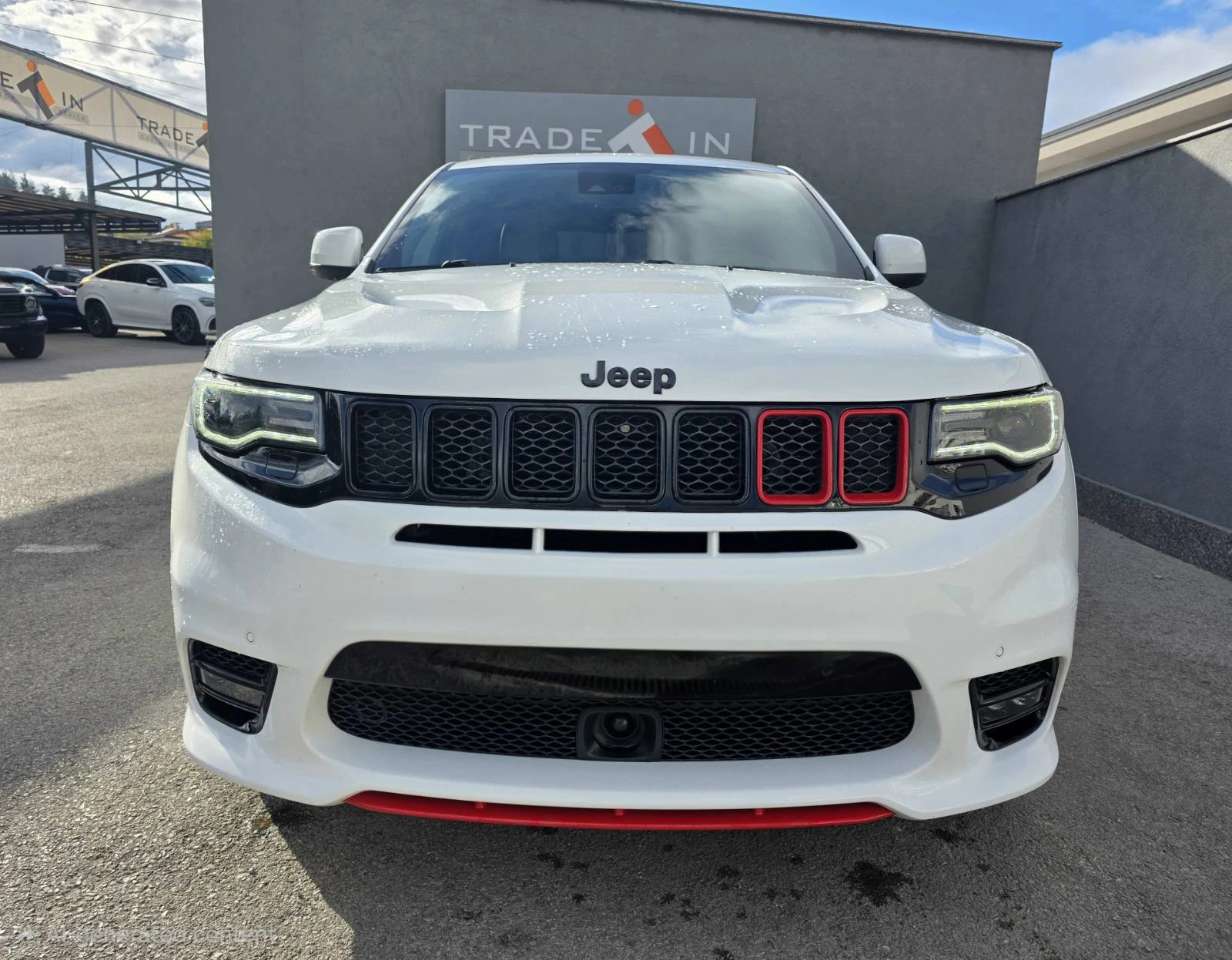 Jeep Grand cherokee SRT 6.4L V8 HEMI, снимка 2 - Автомобили и джипове - 56707713