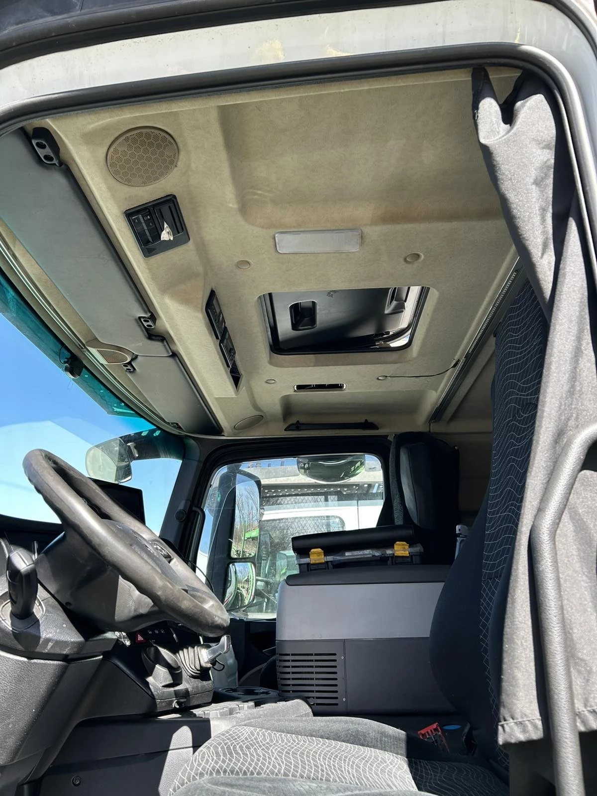 Mercedes-Benz Actros 1836 Kassbohrer Supertrans, снимка 4 - Камиони - 53964747