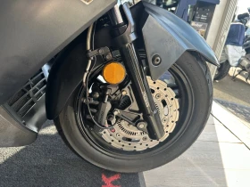 Kymco Downtown X-Town 300i ABS 08.2016г., снимка 9