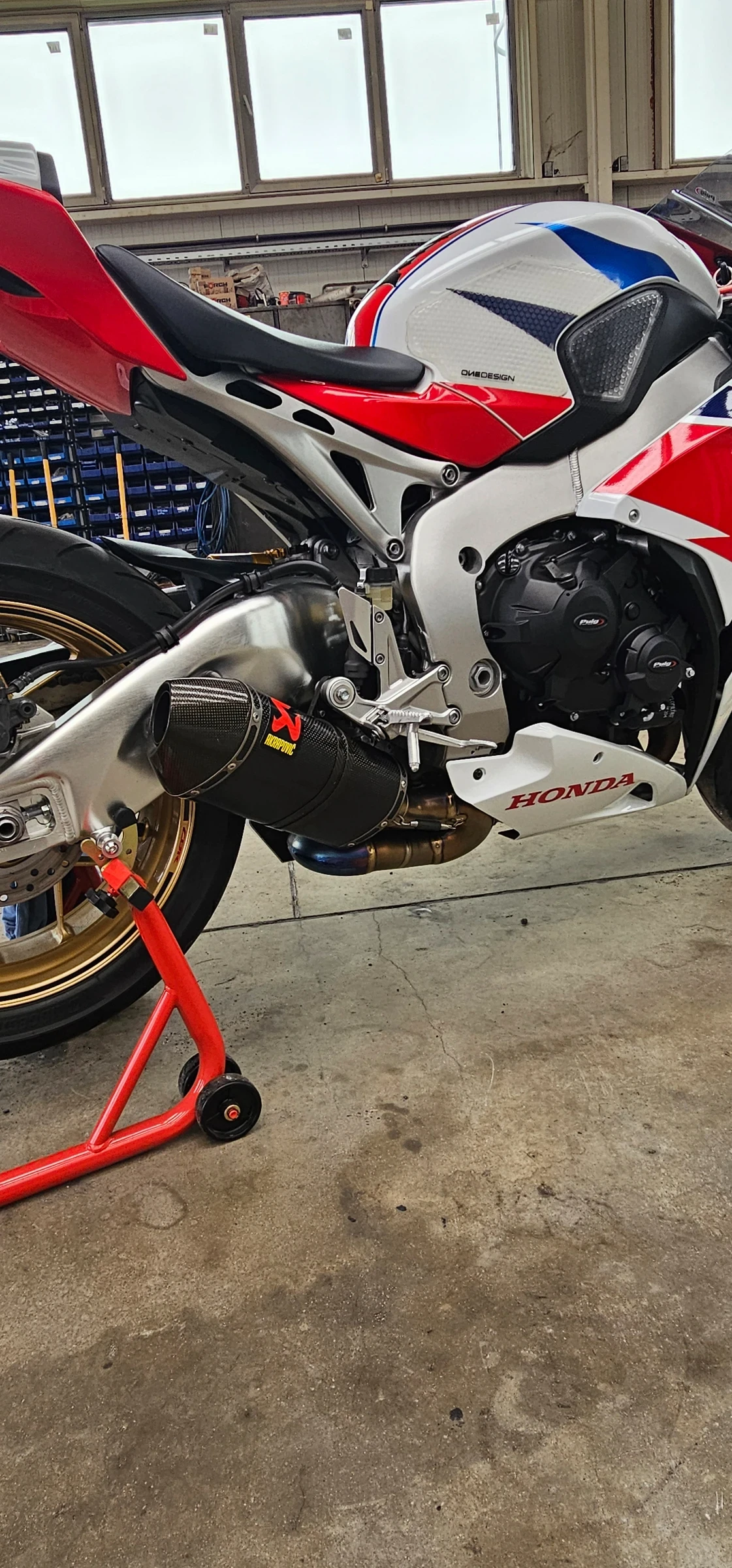 Honda Cbr 1000RR SP - изображение 2