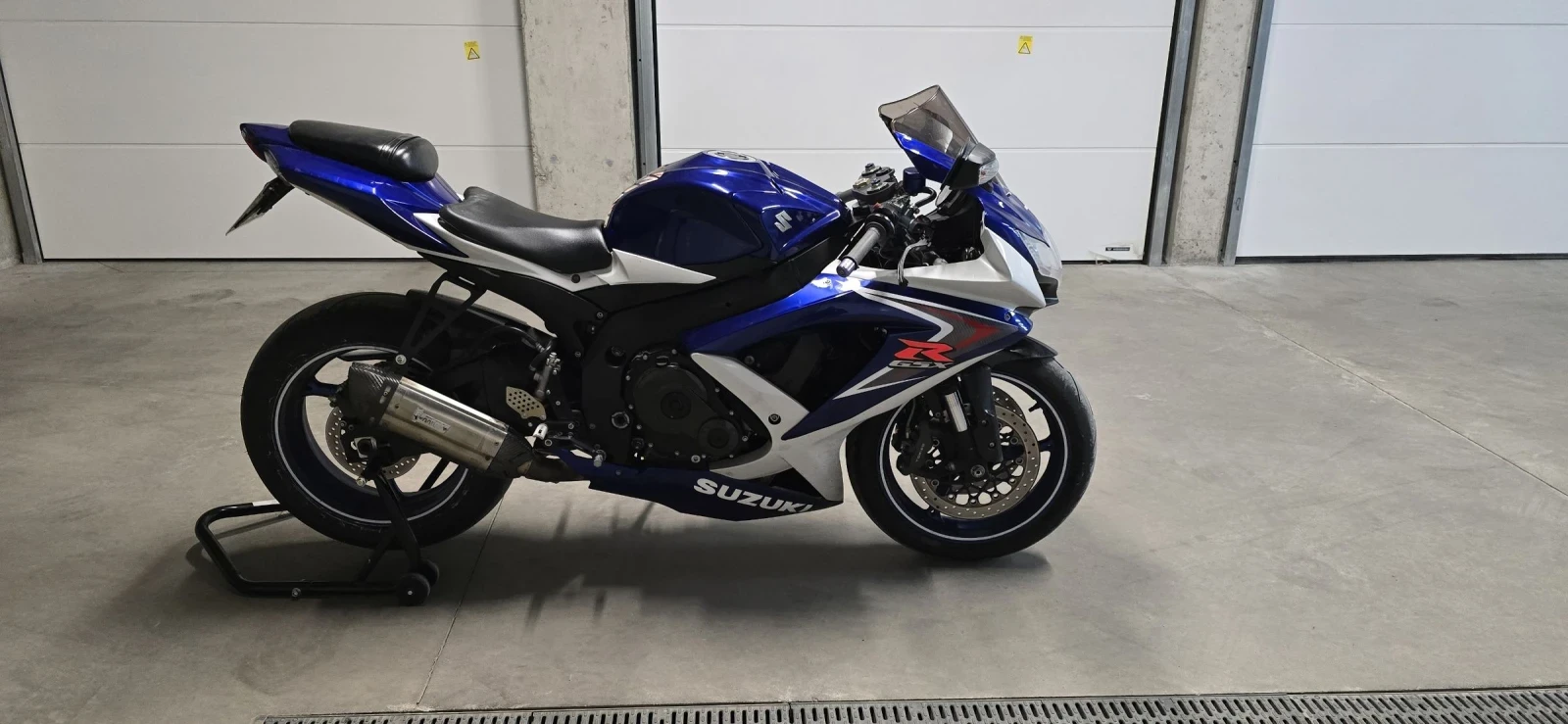 Suzuki Gsxr  750 - изображение 4