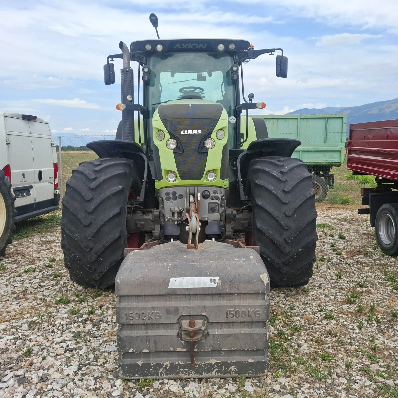 Трактор Claas AXION 850 - изображение 2