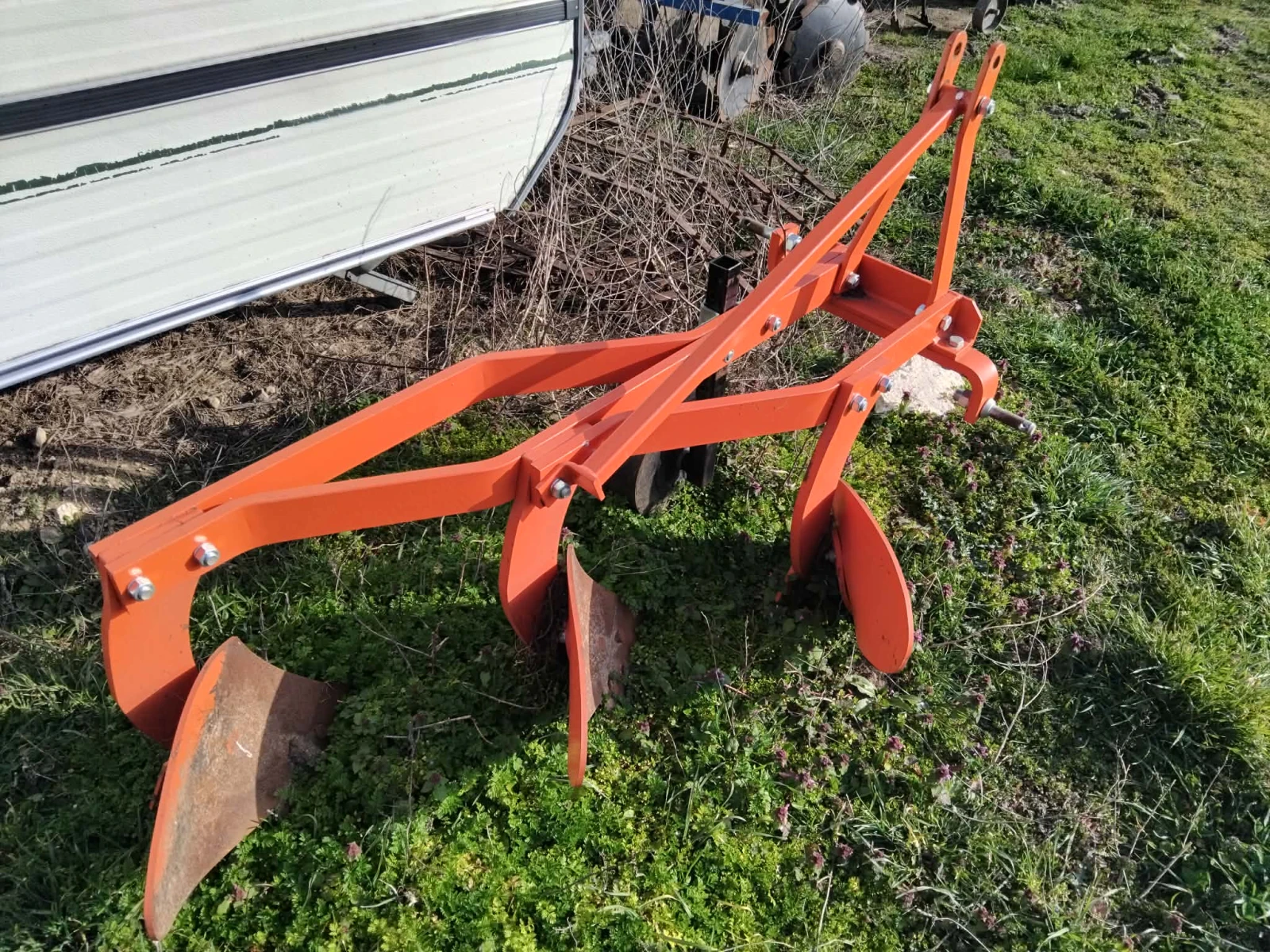 Плуг Друга марка, снимка 3 - Селскостопанска техника - 53830508