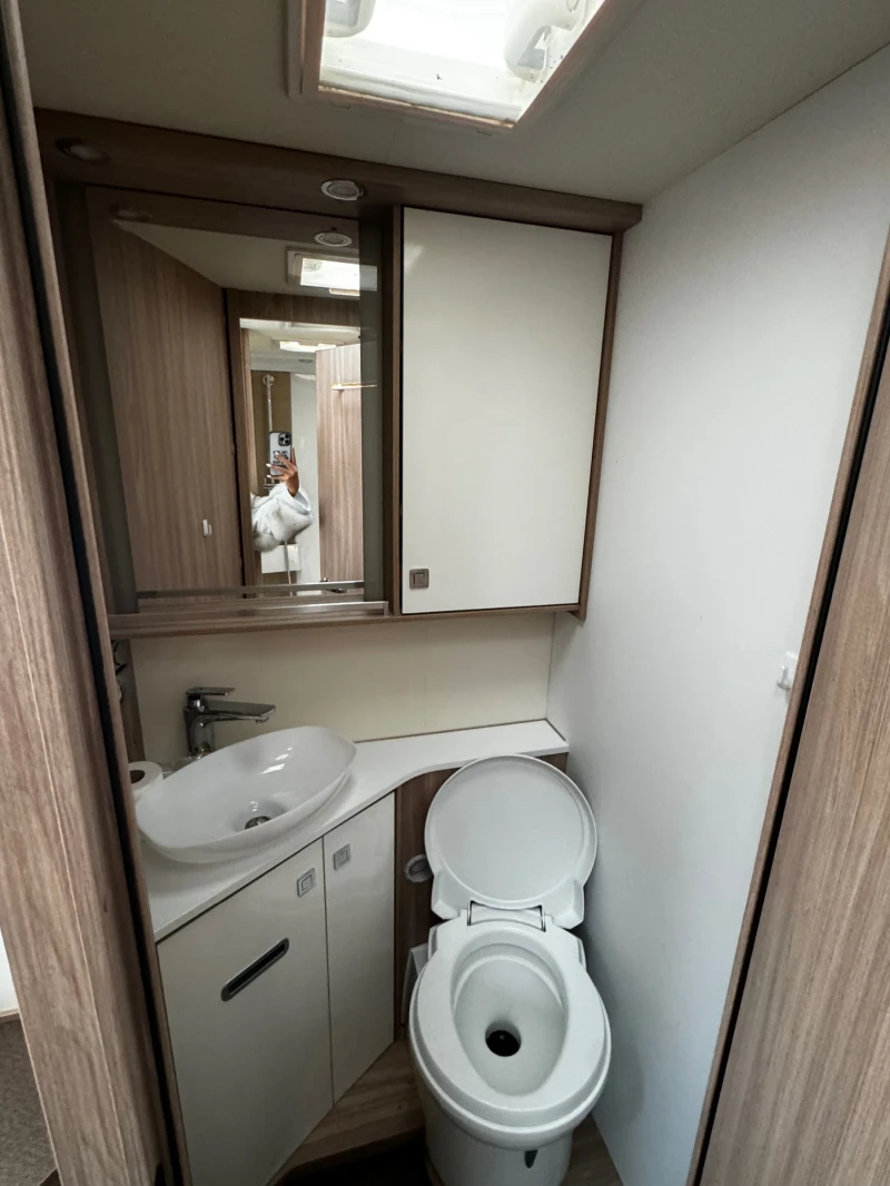 Кемпер Burstner, снимка 9 - Каравани и кемпери - 53600355