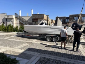 Моторна яхта Axopar 22 SPAYDER, снимка 4