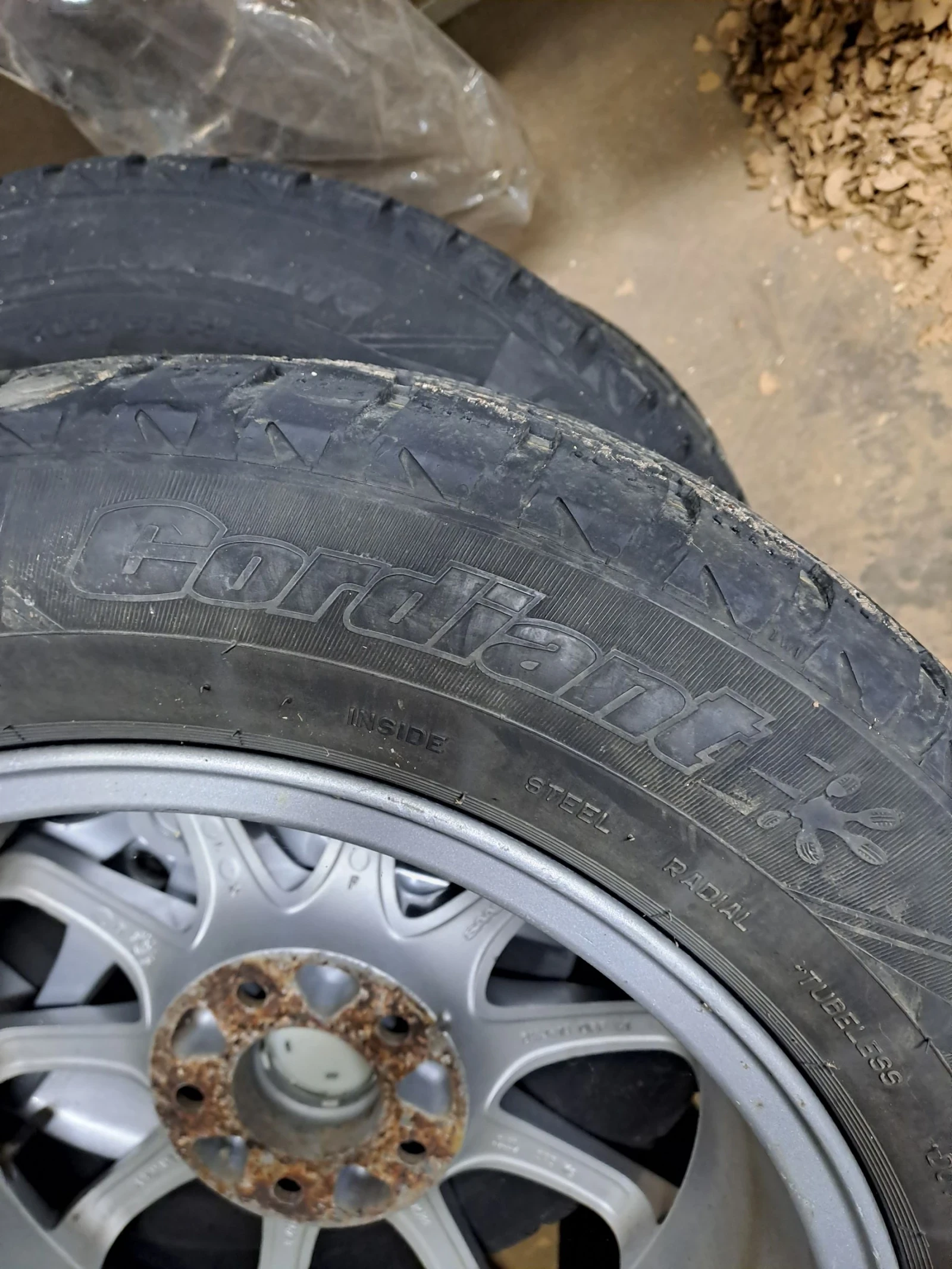    205/60R16  Opel | Mobile.bg   5