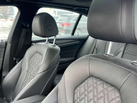 BMW 530 xDrive | PANO | KEYLESS | AMBIENT | ПОДГРЕВИ, снимка 15
