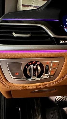 BMW 740 xDrive / Laser / Massage / SoftClose / Head Up, снимка 10