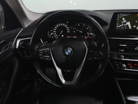 BMW 520 LUXURY G30, снимка 13