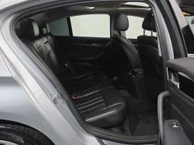 BMW 520 LUXURY G30, снимка 11