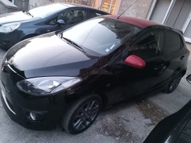     Mazda 2 1.5i Sport 