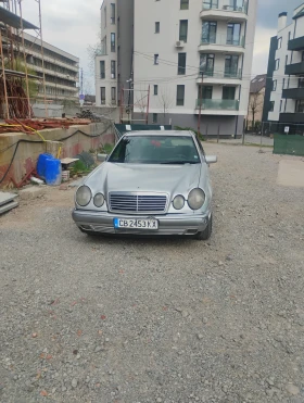 Mercedes-Benz E 200  Бензинов газ  - 650 € / 1271.29 лв. - 66391388 6