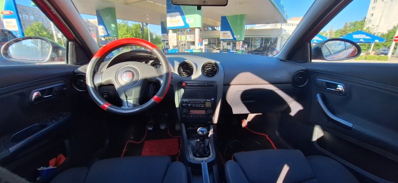 Seat Ibiza 1.9 TDi, снимка 6 - Автомобили и джипове - 45654991