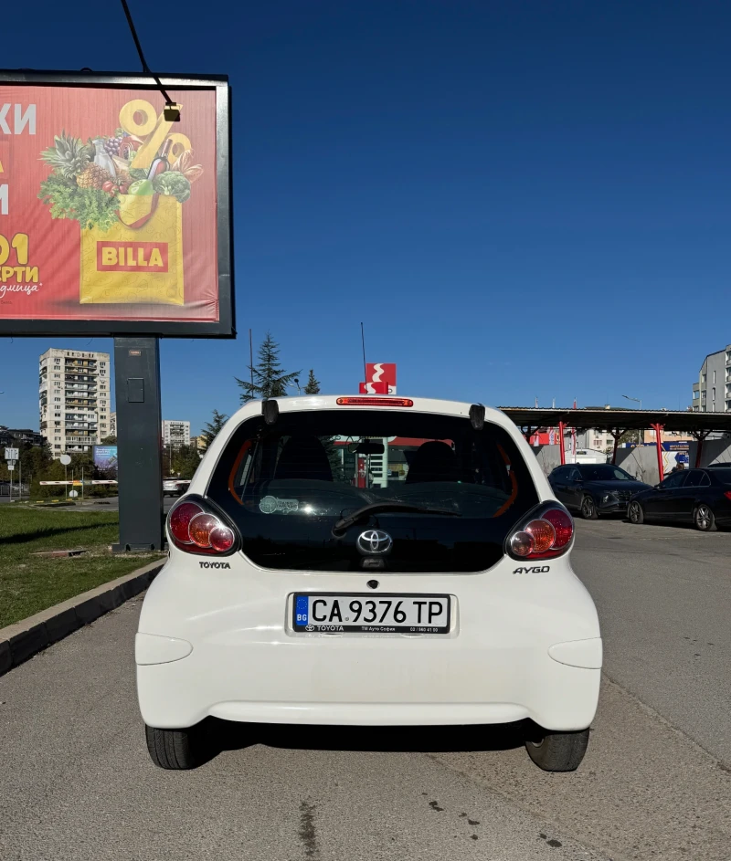 Toyota Aygo, снимка 4 - Автомобили и джипове - 49523314