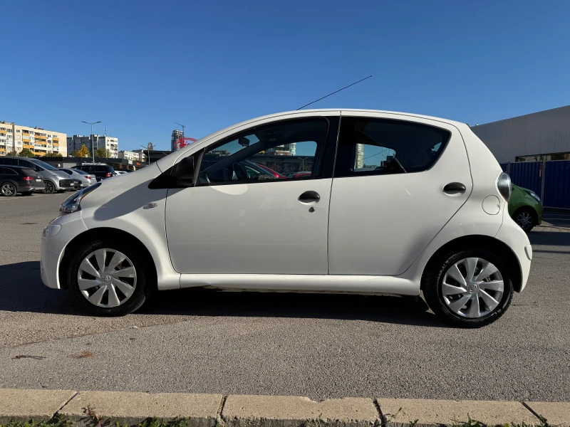 Toyota Aygo, снимка 3 - Автомобили и джипове - 47651809