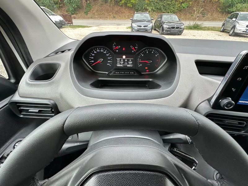 Peugeot Partner 1.5HDI* Patnik* 2019* 181500km, снимка 14 - Автомобили и джипове - 47911792