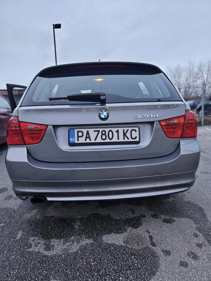 BMW 320 320D, снимка 2 - Автомобили и джипове - 48346914