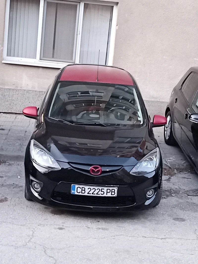 Mazda 2 1.5i Sport , снимка 2 - Автомобили и джипове - 49190550