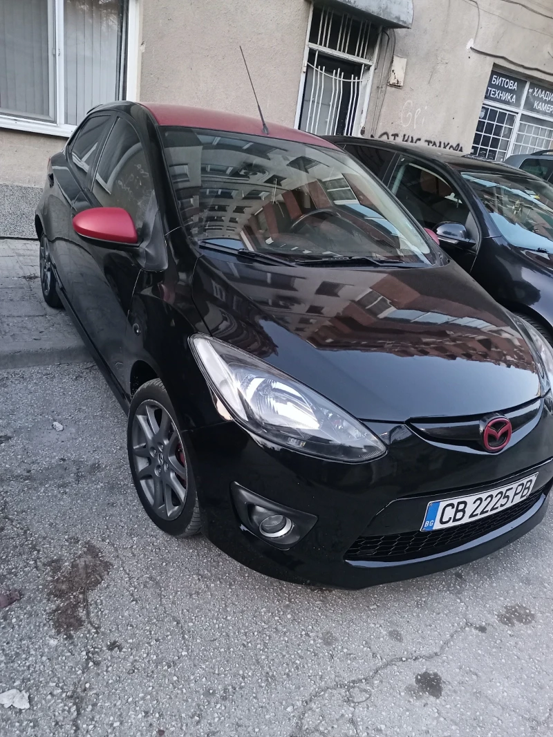 Mazda 2 1.5i Sport , снимка 5 - Автомобили и джипове - 49190550