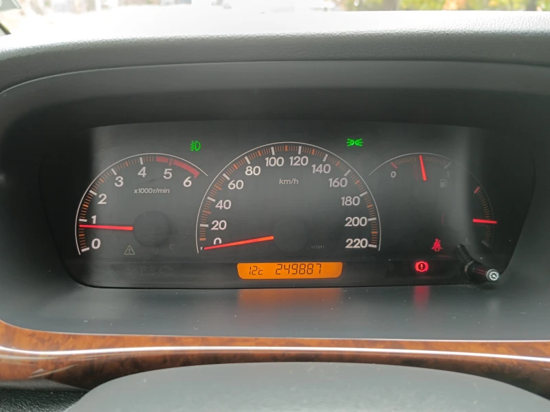 Honda Fr-v 2.2 I-CTDi, снимка 2 - Автомобили и джипове - 52052028