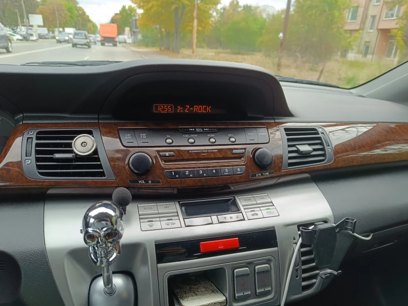 Honda Fr-v 2.2 I-CTDi, снимка 11 - Автомобили и джипове - 52052028
