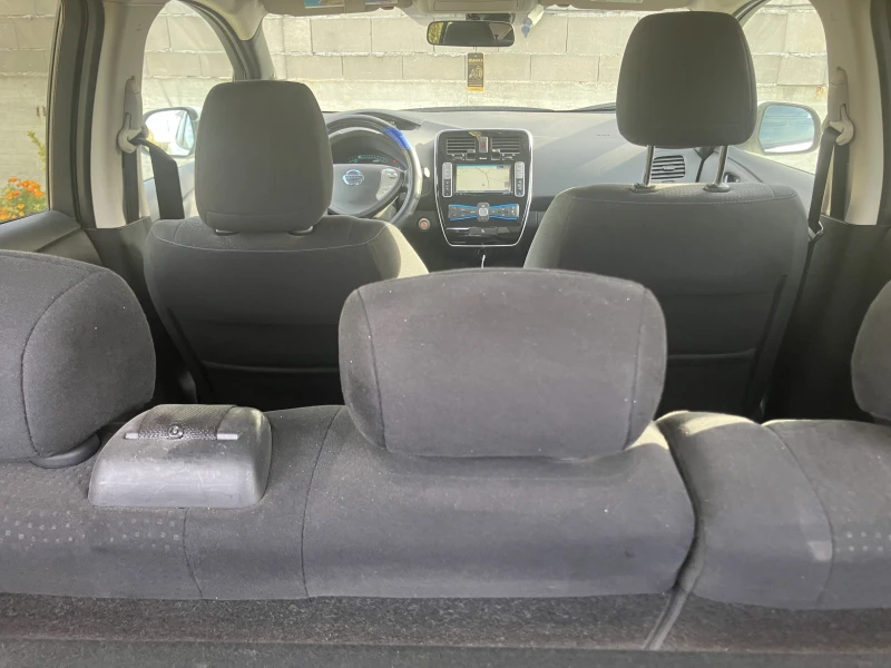 Nissan Leaf , снимка 4 - Автомобили и джипове - 52245731
