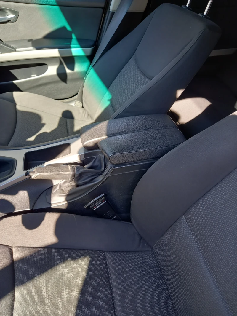 BMW 320 320 d, снимка 5 - Автомобили и джипове - 52463627