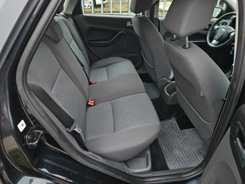 Ford Focus 1.6 TDCI, снимка 12 - Автомобили и джипове - 52549899