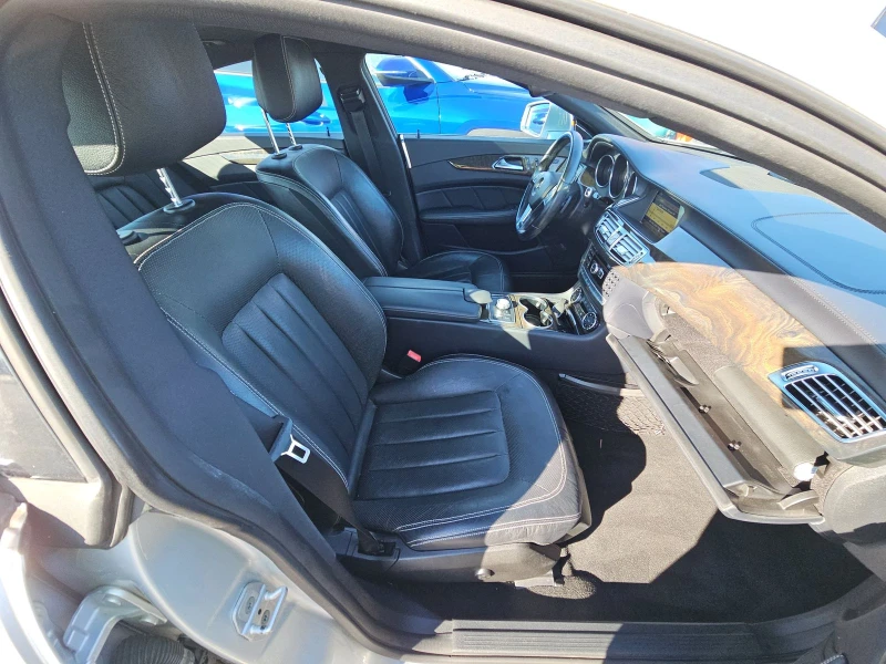 Mercedes-Benz CLS 550 4MATIC, снимка 12 - Автомобили и джипове - 52588521