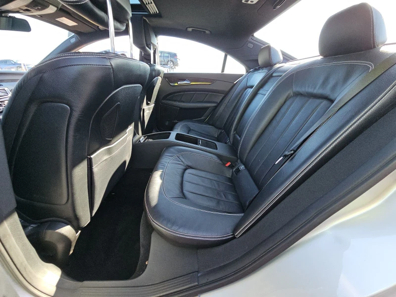 Mercedes-Benz CLS 550 4MATIC, снимка 13 - Автомобили и джипове - 52588521