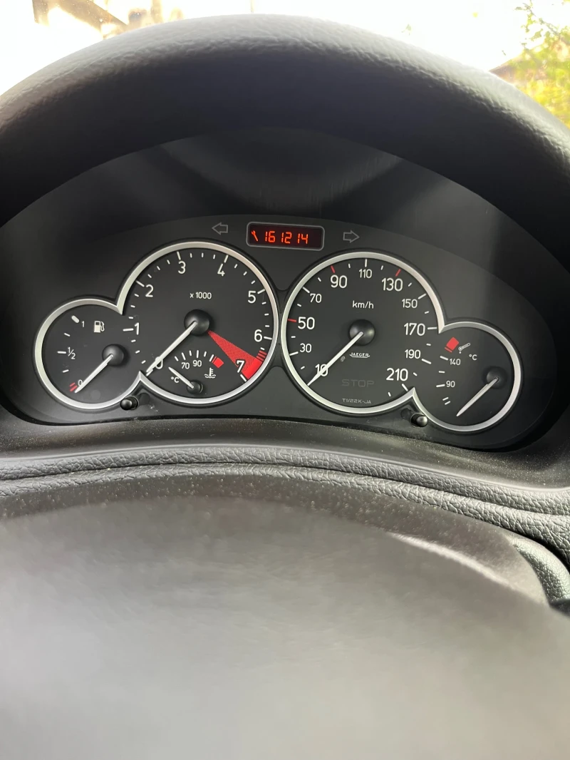 Peugeot 206 1.4, снимка 11 - Автомобили и джипове - 52831696
