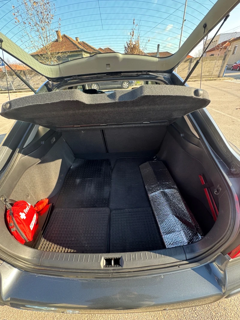 Toyota Avensis Toyota Avensis 2.2 D4D 150 кс, снимка 11 - Автомобили и джипове - 52919749