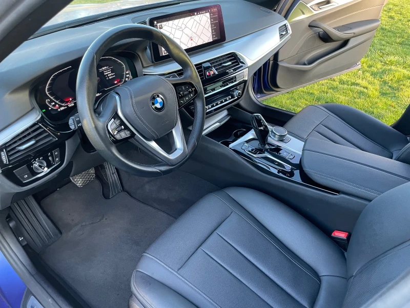 BMW 520 Mild Hybrid , снимка 13 - Автомобили и джипове - 53124997