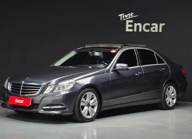 Mercedes-Benz E 350 - 19504 лв. / 9972.24 € - 53773146 1