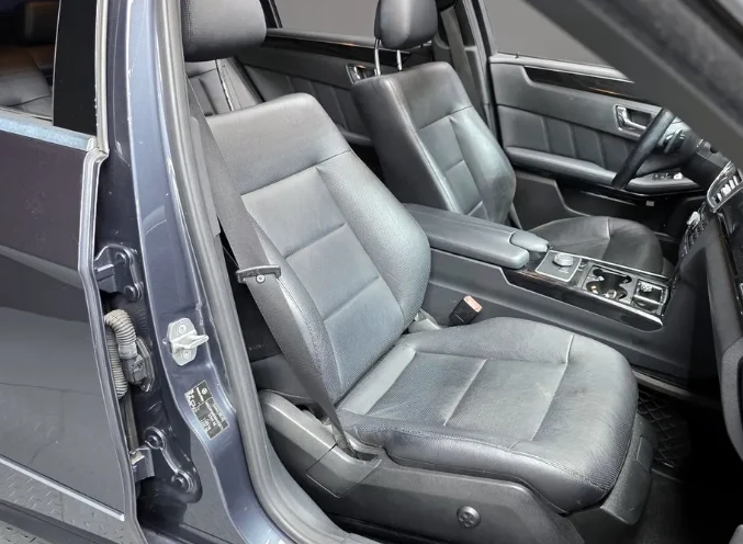 Mercedes-Benz E 350, снимка 11 - Автомобили и джипове - 52750997