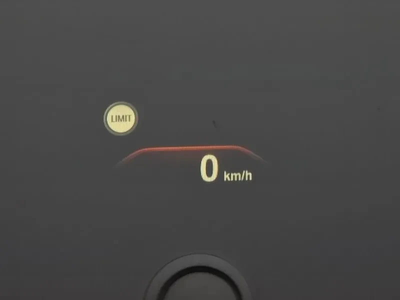 BMW 520 LUXURY G30, снимка 16 - Автомобили и джипове - 55789853