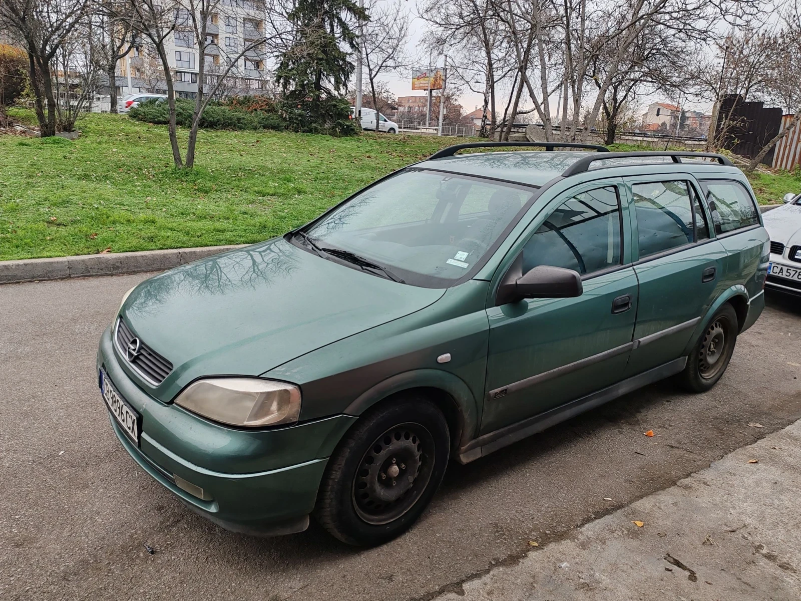 Opel Astra 1.6I БЕЗ РЪЖДИ, снимка 1