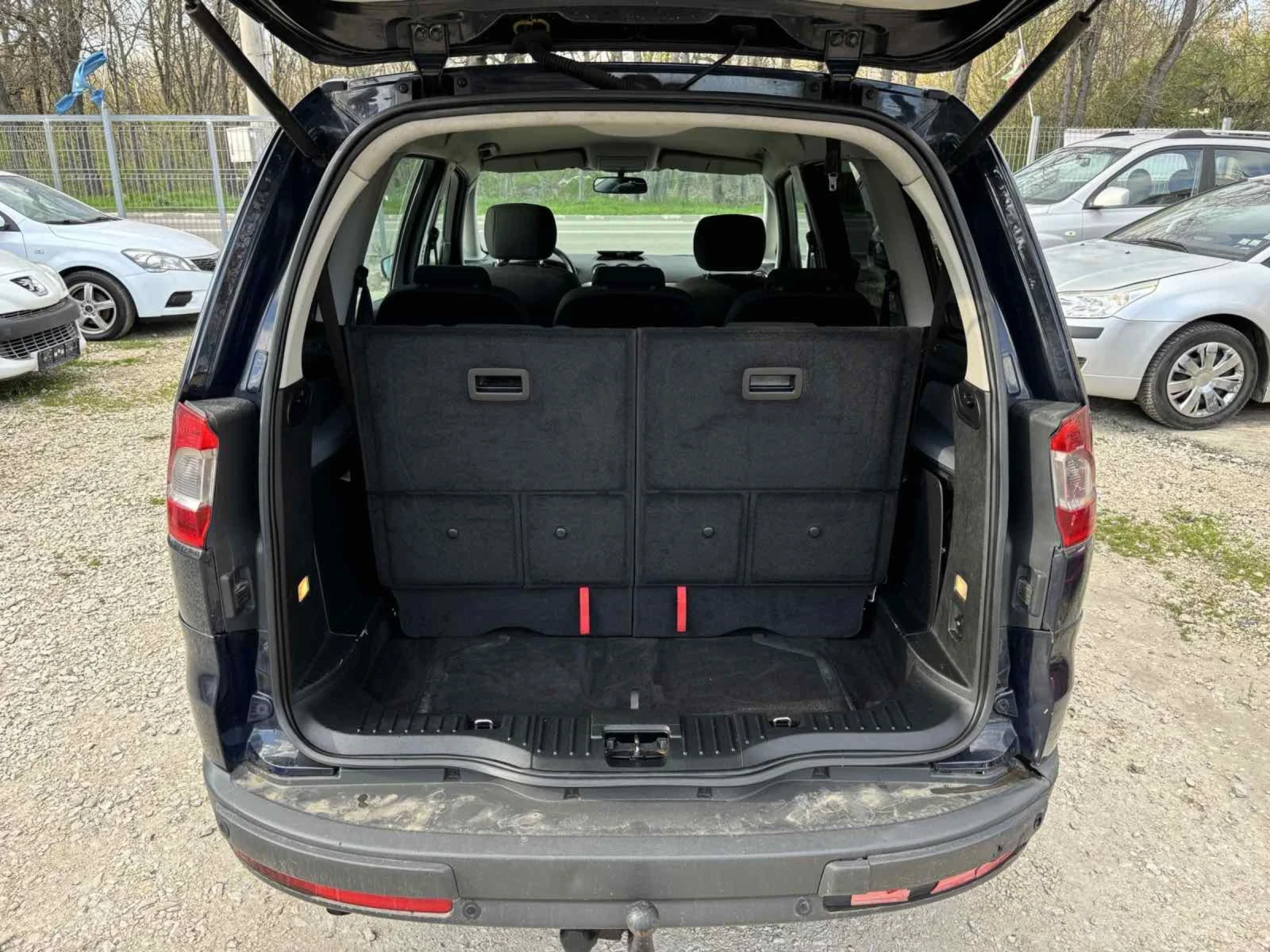 Ford Galaxy 2.0 HDI - изображение 9