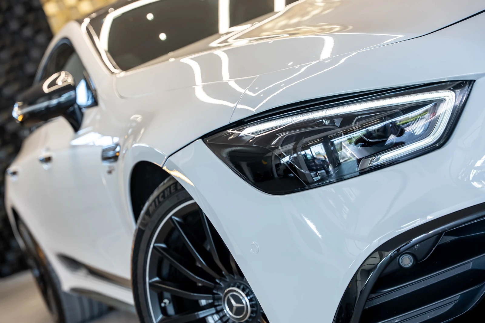 Mercedes-Benz GT  - изображение 3