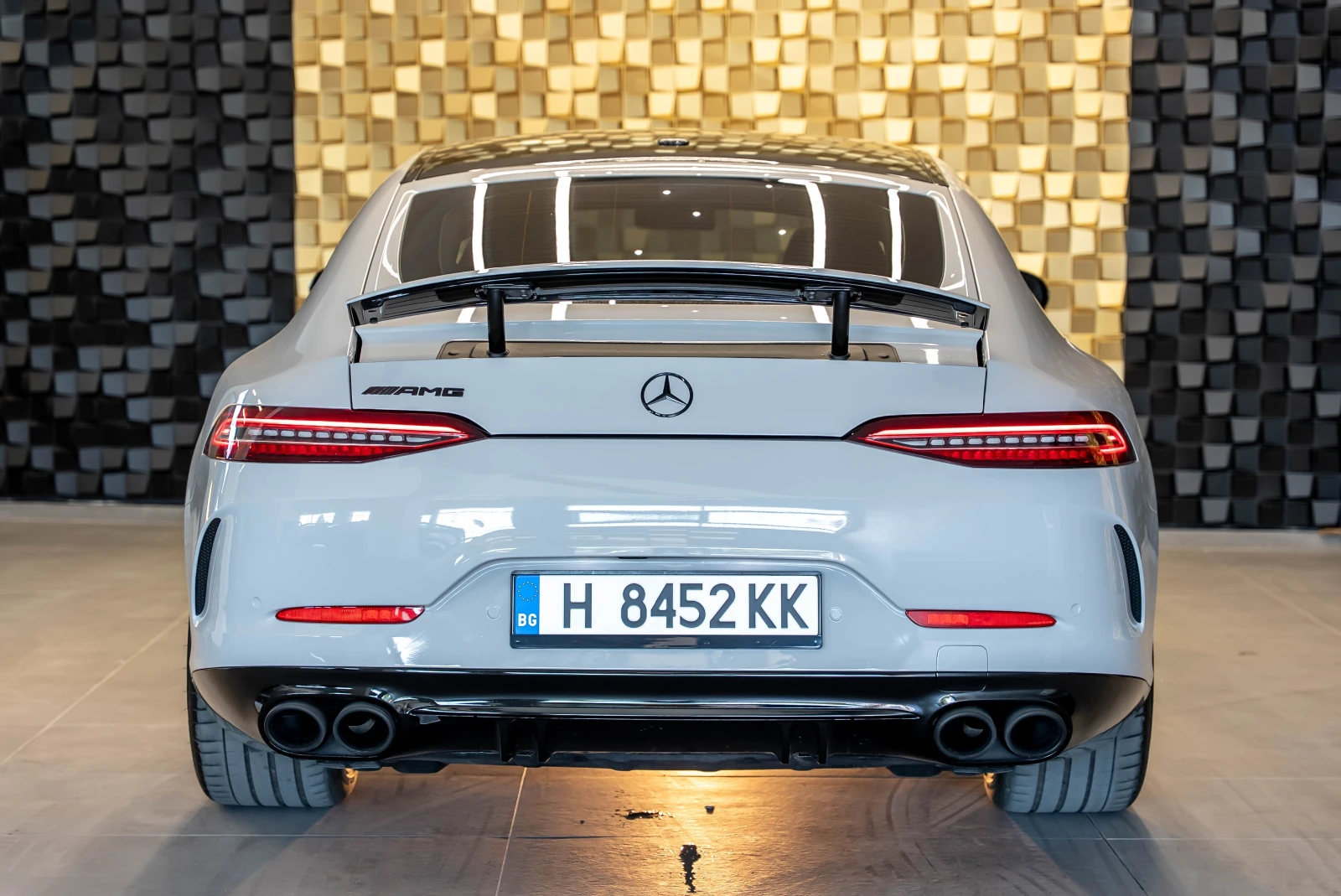 Mercedes-Benz GT  - изображение 5