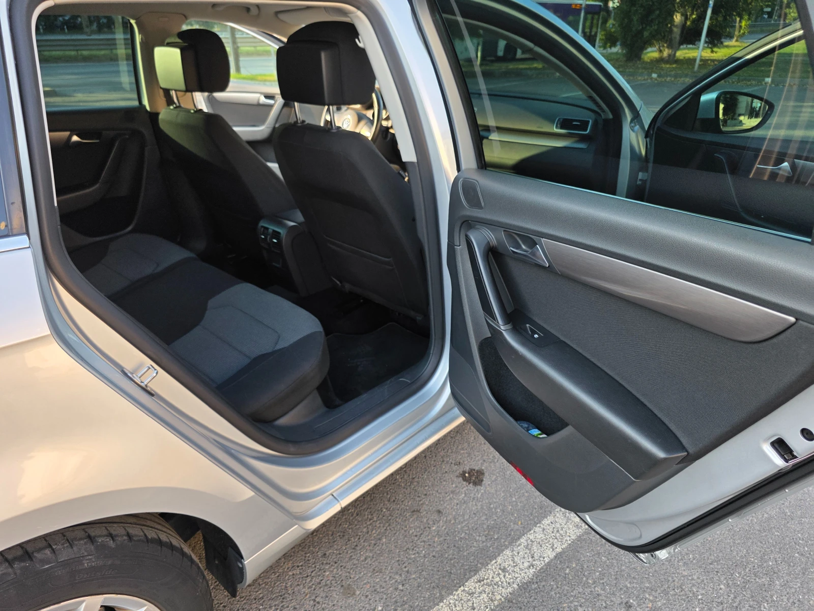 VW Passat B7 | Mobile.bg   15
