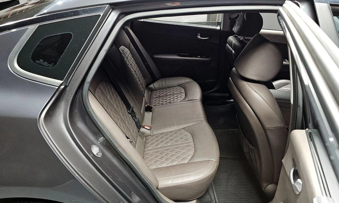 Kia K5 | Mobile.bg   11