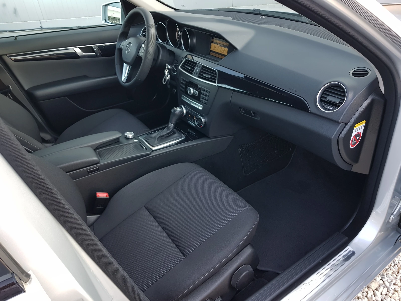 Mercedes-Benz C 250 CDI 4matic FACELIFT ЛИЗИНГ | Mobile.bg — изображение 11