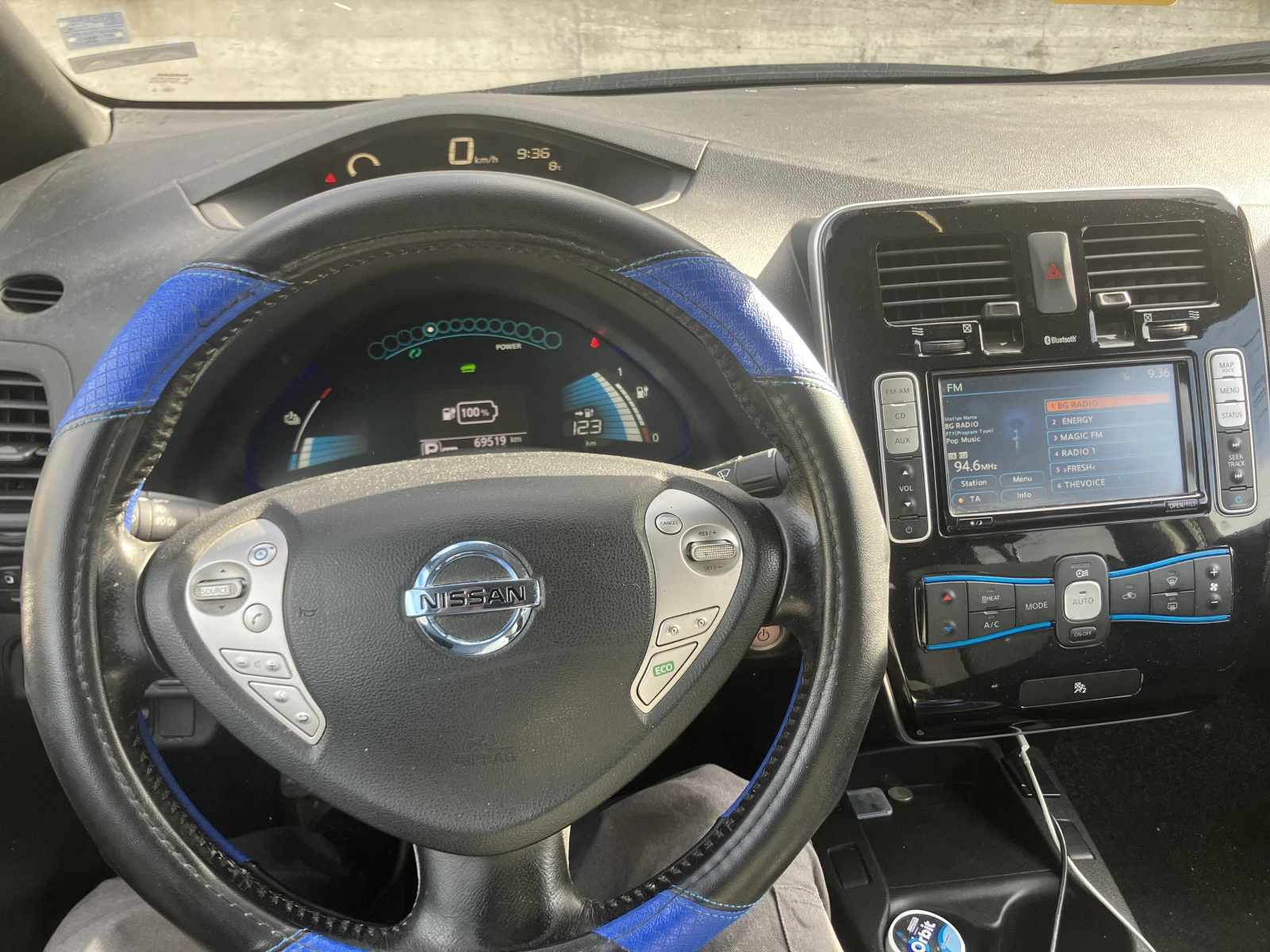 Nissan Leaf   - изображение 2