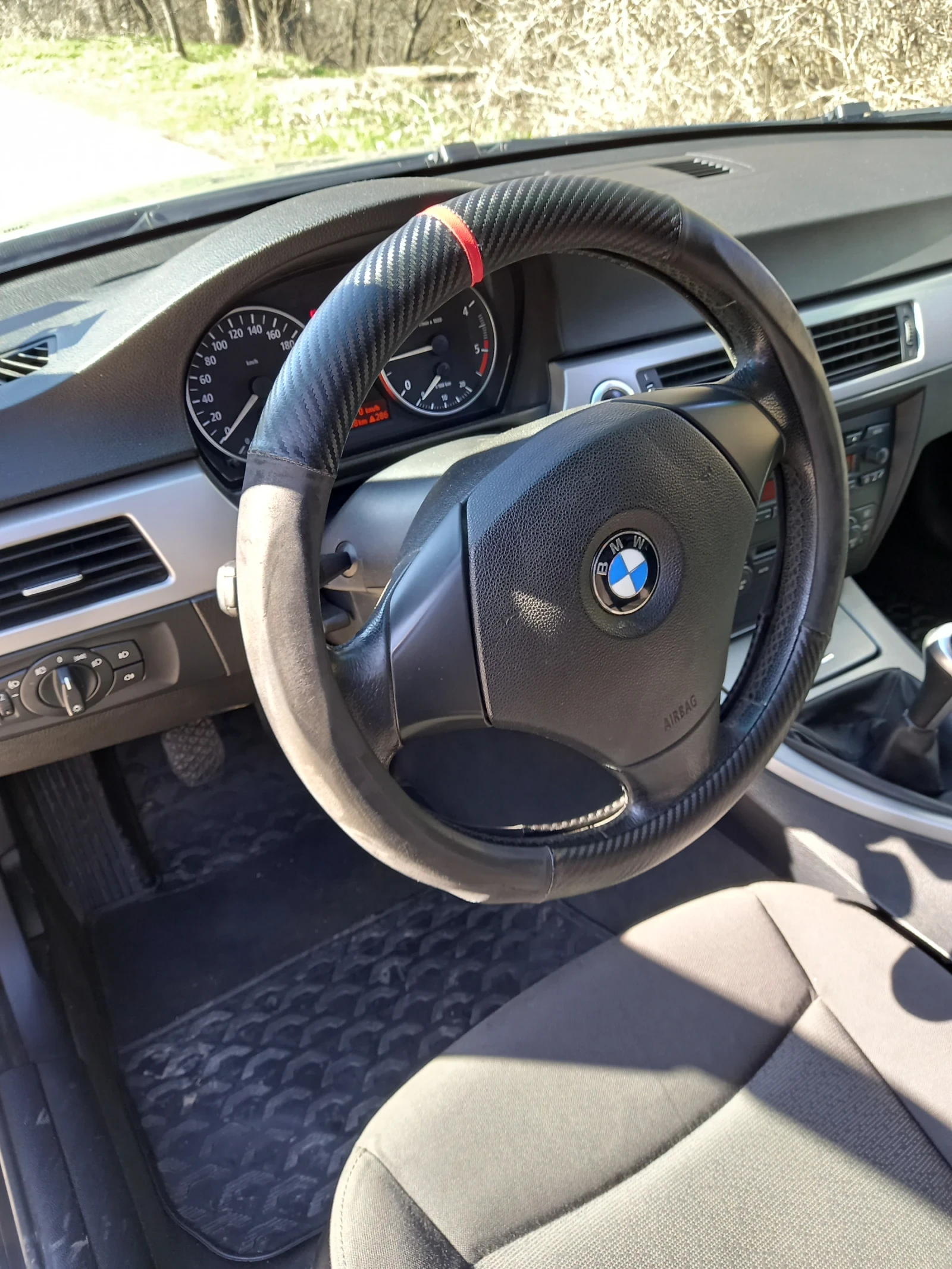 BMW 320 320 d - изображение 4