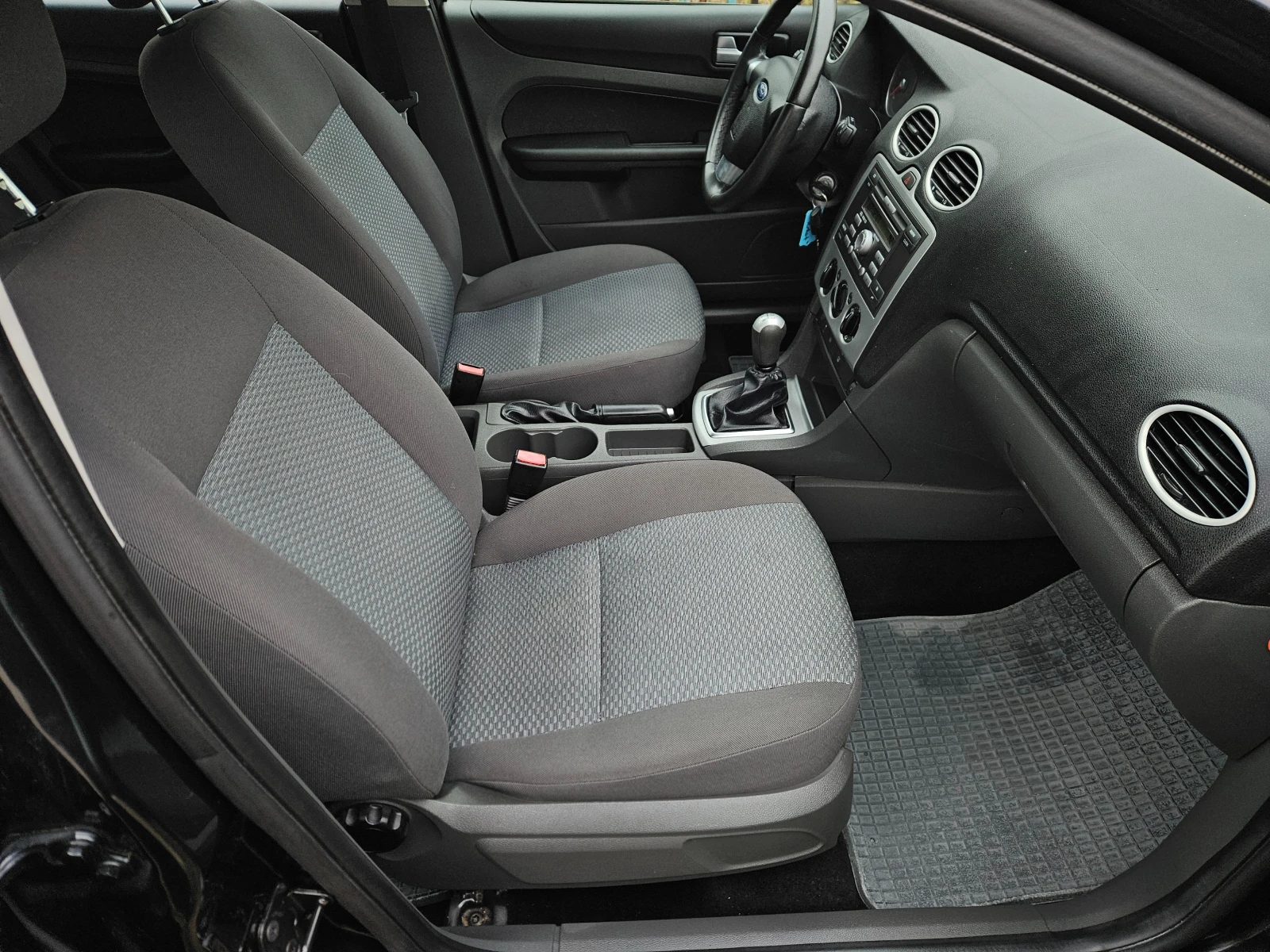 Ford Focus 1.6 TDCI | Mobile.bg   13