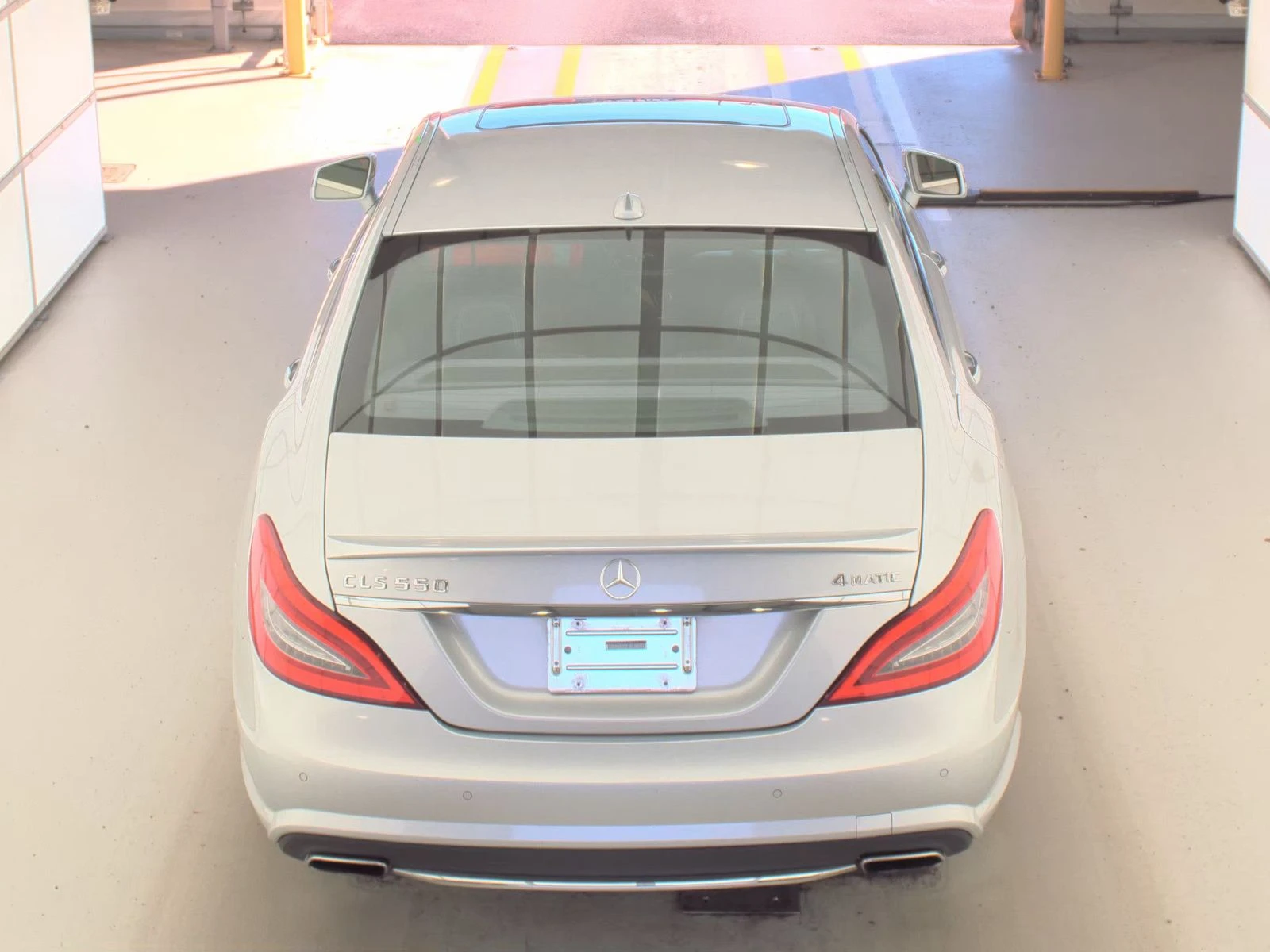 Mercedes-Benz CLS 550 4MATIC - изображение 4