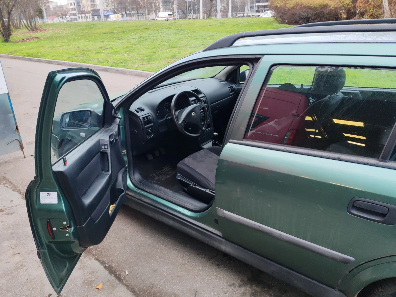 Opel Astra 1.6I БЕЗ РЪЖДИ - изображение 4