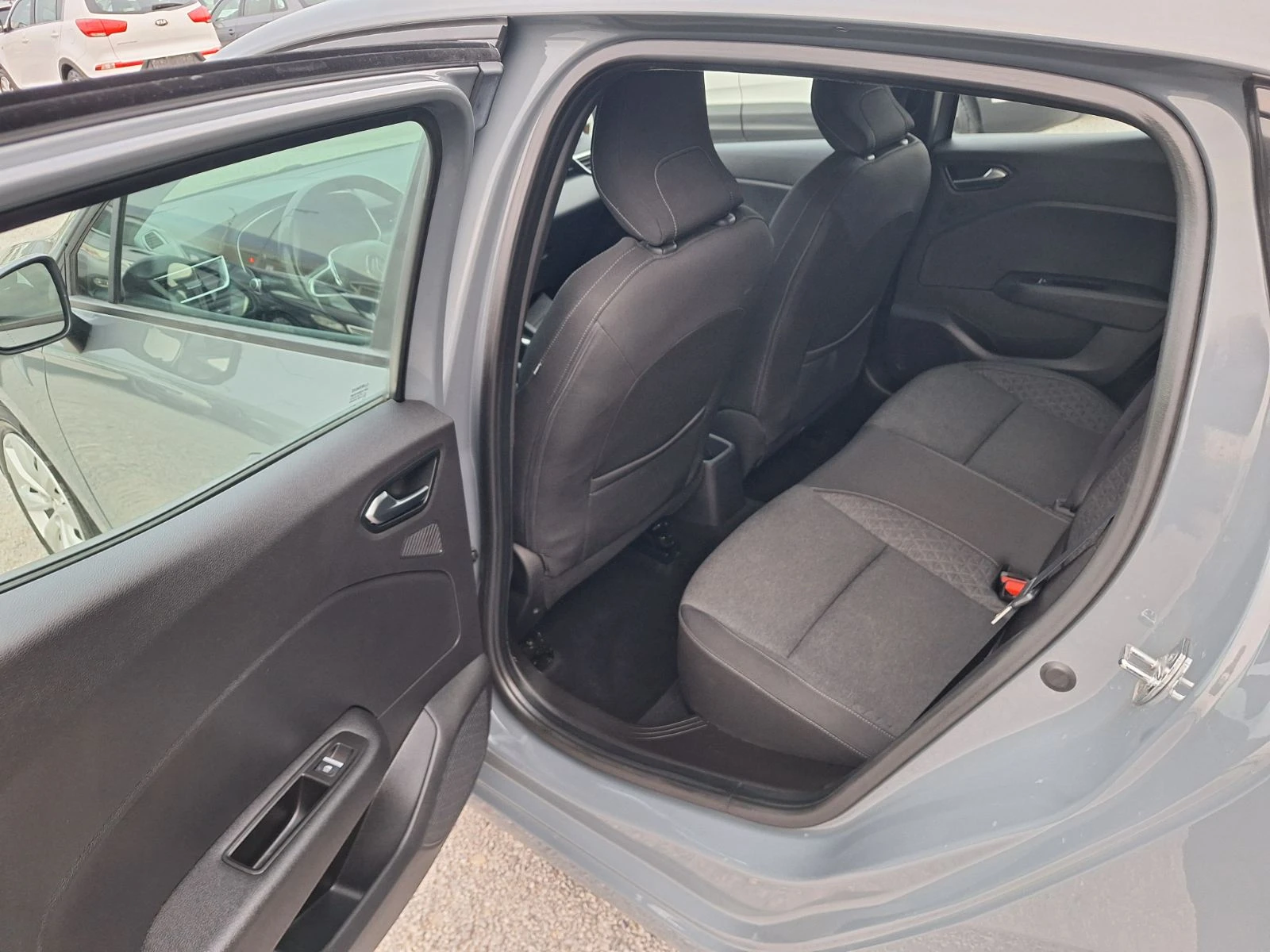 Renault Clio 1.0GPL-100кс-2020г, снимка 11 - Автомобили и джипове - 53727301