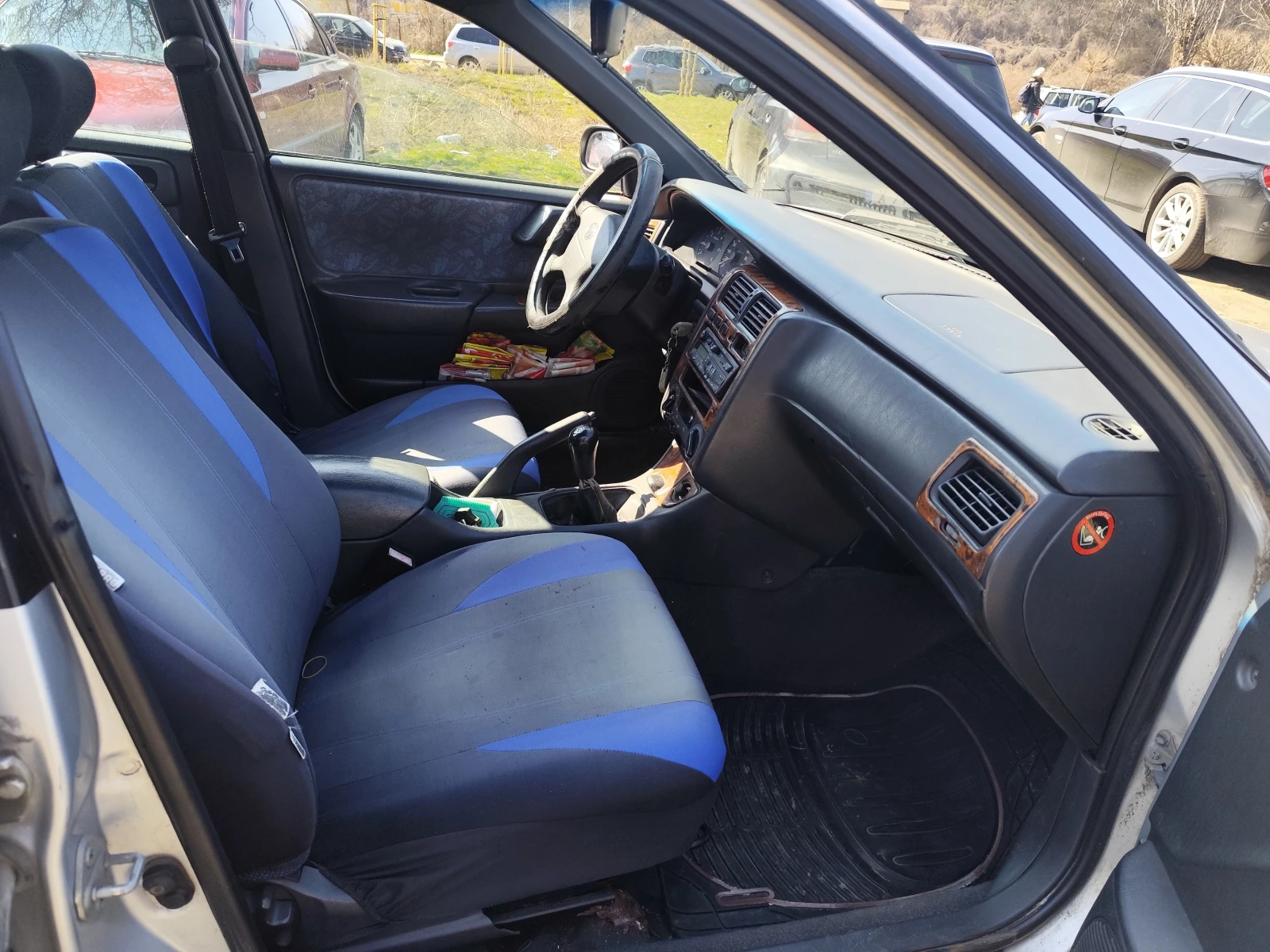 Toyota Carina 2.0TD, снимка 7 - Автомобили и джипове - 53747051